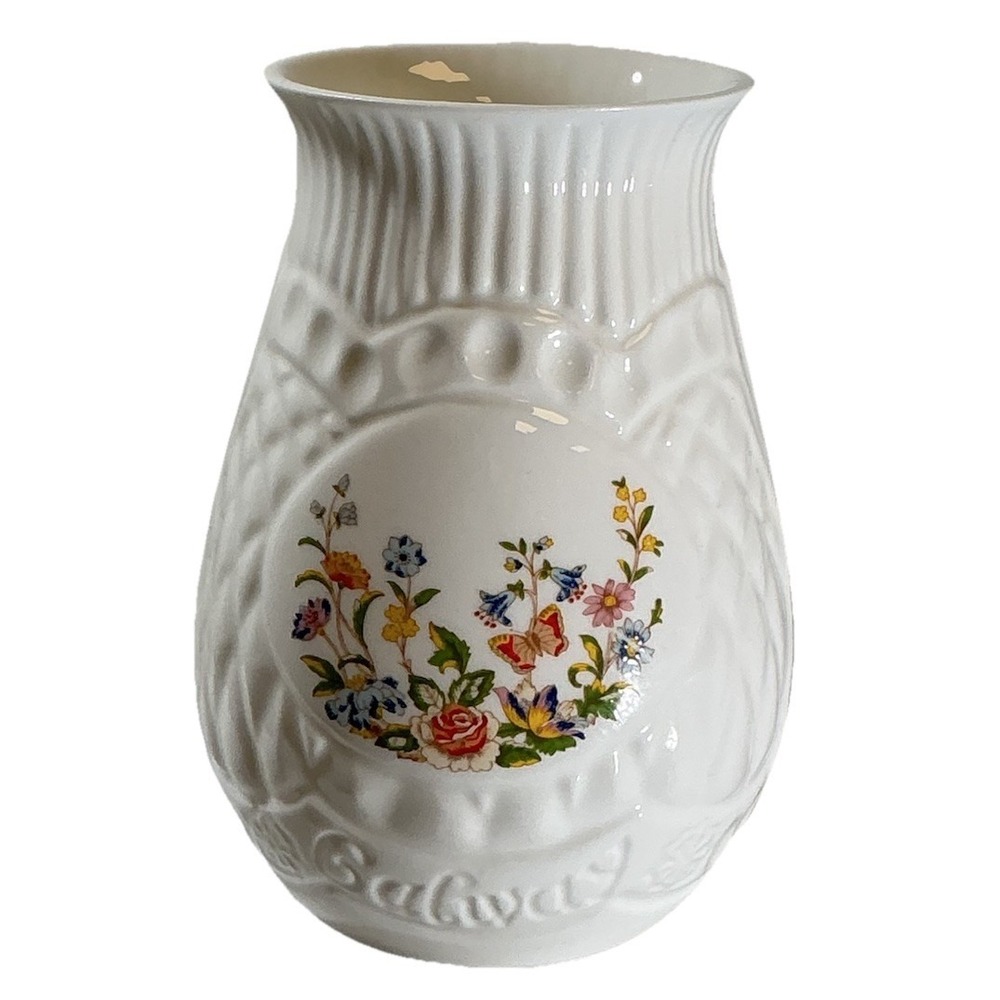 Aynsley Galway Irish Crystal Heritage Centre Fine Bone China Floral Vase England